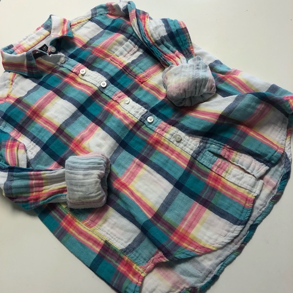 🔥AMERICAN EAGLE Button Top - Picture 1 of 7